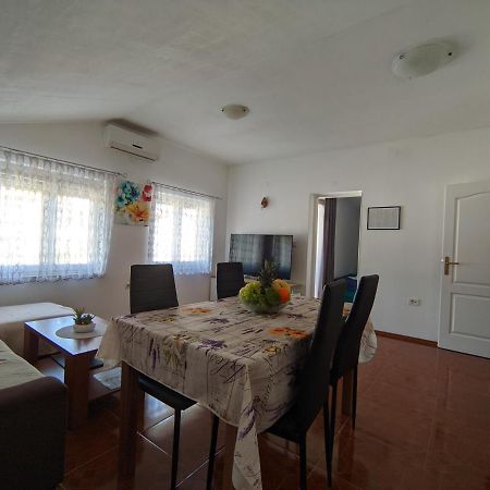 Apartments Darko Ровинь Экстерьер фото